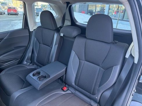 Used 2023 Subaru Forester Premium image 34