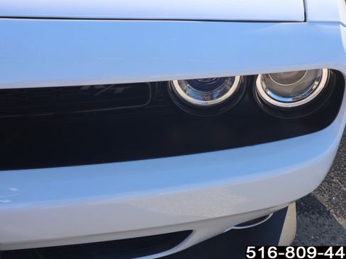 Used 2023 Dodge Challenger R/T w/ Plus Package image 18