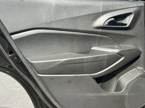 New 2026 Chevrolet Trax RS w/ Driver Confidence Package FWD image 34