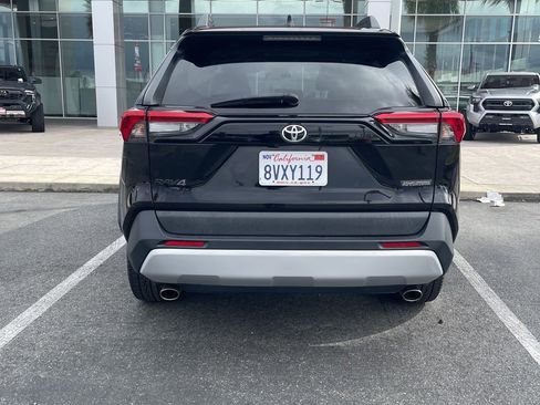 Used 2020 Toyota RAV4 Adventure image 4