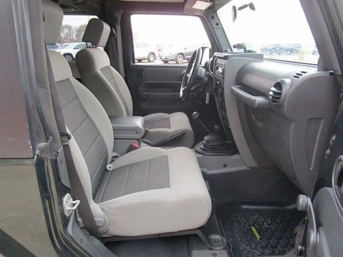 Used 2010 Jeep Wrangler Sport image 17