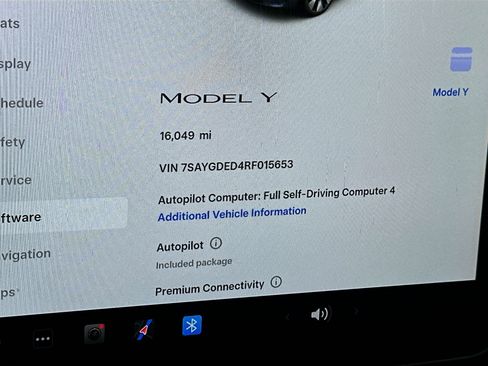 Used 2024 Tesla Model Y Long Range image 18