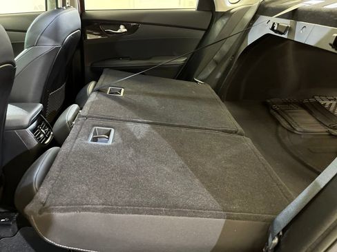 Used 2019 Kia Forte EX w/ Option Group 020 FWD image 17
