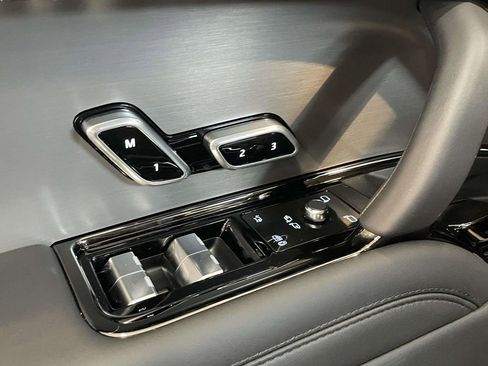 New 2026 Land Rover Range Rover Sport Dynamic SE AWD/4WD image 32