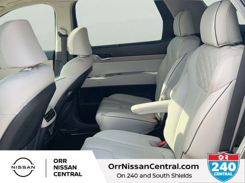 Used 2022 Hyundai Palisade Limited AWD/4WD image 14