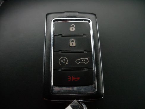 Used 2023 Jeep Grand Cherokee L Overland image 34