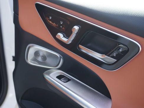 Certified 2026 Mercedes-Benz GLC 300 image 63