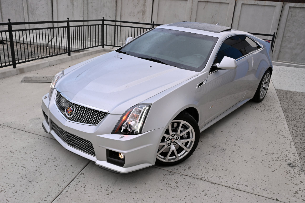 Used 2011 Cadillac CTS V w/ Wood Trim Package RWD image 12
