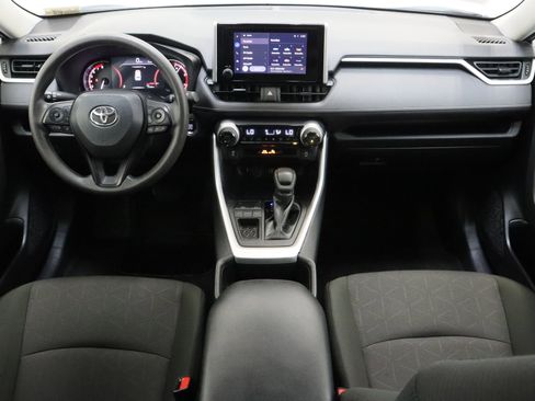 Certified 2025 Toyota RAV4 XLE FWD image 29