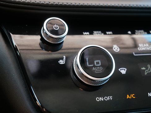 Used 2023 INFINITI QX60 Pure AWD/4WD image 33