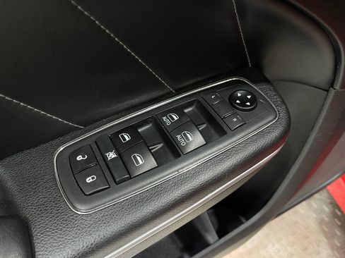 Used 2019 Dodge Charger Scat Pack w/ Dynamics Package image 15