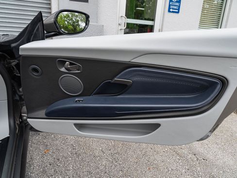 Used 2020 Aston Martin DB11 Volante RWD image 49