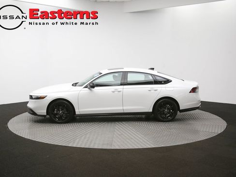 Used 2025 Honda Accord SE image 59