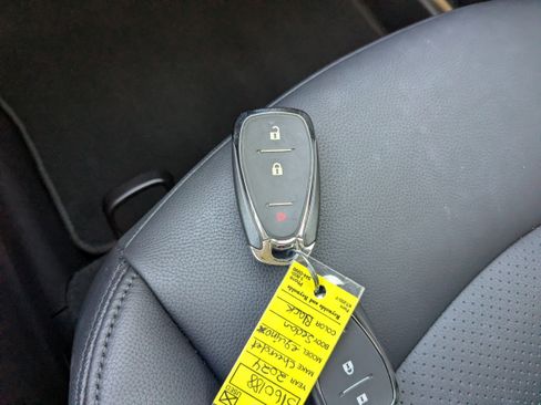 Used 2024 Chevrolet Equinox LS w/ Driver Confidence II Package FWD image 29