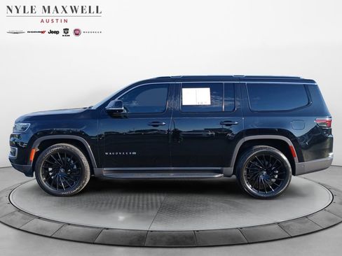 Used 2022 Jeep Wagoneer Series III w/ Convenience Group I AWD/4WD image 13