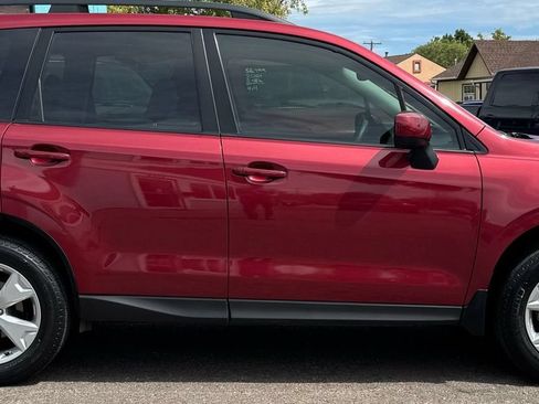 Used 2015 Subaru Forester 2.5i Premium AWD/4WD image 2