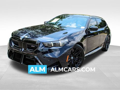 Used 2026 BMW M5 Touring AWD/4WD image 1