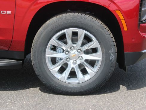 New 2026 Chevrolet Tahoe Premier w/ Sun And Tow Package AWD/4WD image 12