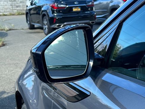 Used 2023 Land Rover Range Rover Evoque R-Dynamic S image 20