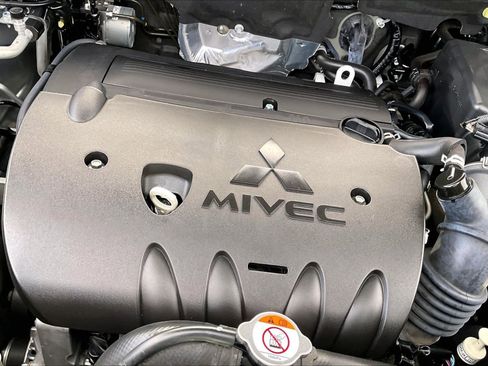 Used 2024 Mitsubishi Outlander Sport SE image 28