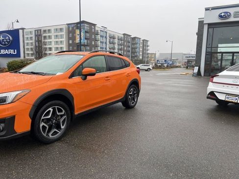 Used 2019 Subaru Crosstrek 2.0i Limited w/ Moonroof Package w/Navigation image 3