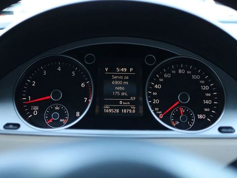 Used 2013 Volkswagen CC Sport Plus FWD image 25