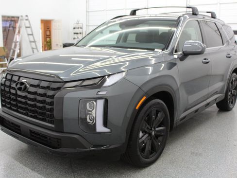 Used 2023 Hyundai Palisade XRT FWD image 3