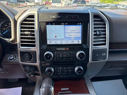 Used 2016 Ford F150 King Ranch w/ Equipment Group 601A Luxury AWD/4WD image 7