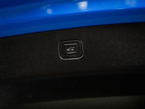 Used 2024 Chevrolet Blazer Premier AWD/4WD image 19