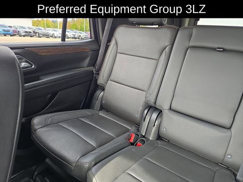 Used 2022 Chevrolet Tahoe High Country image 14