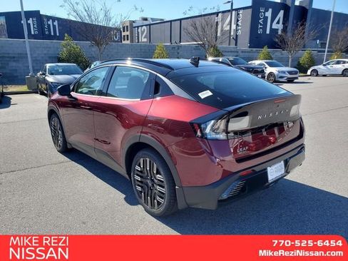 New 2026 Nissan Leaf Platinum+ w/ Cargo Package (Platinum+) FWD image 4