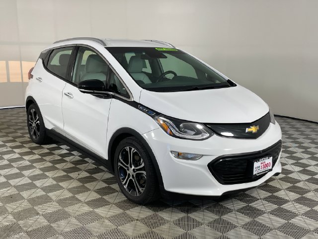Used 2017 Chevrolet Bolt Premier w/ Driver Confidence II Package FWD image 16