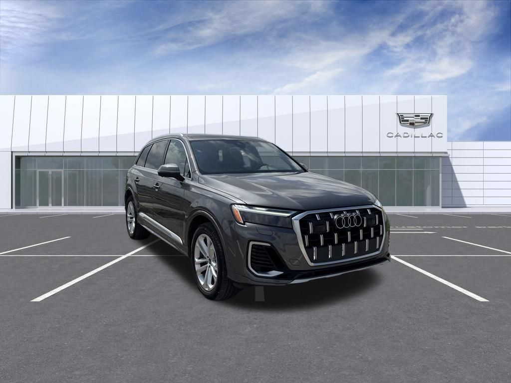 Used 2025 Audi Q7 3.0T Premium Plus AWD/4WD image 1