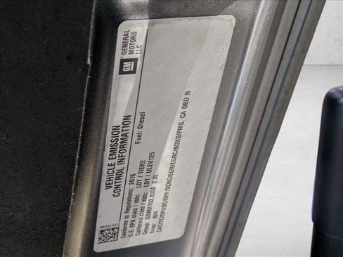 Used 2016 GMC Canyon SLT image 23