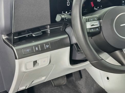 Used 2026 Hyundai Kona SEL Sport FWD image 17