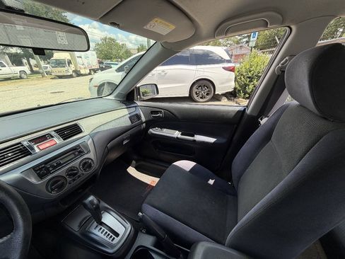 Used 2004 Mitsubishi Lancer OZ Rally FWD image 12