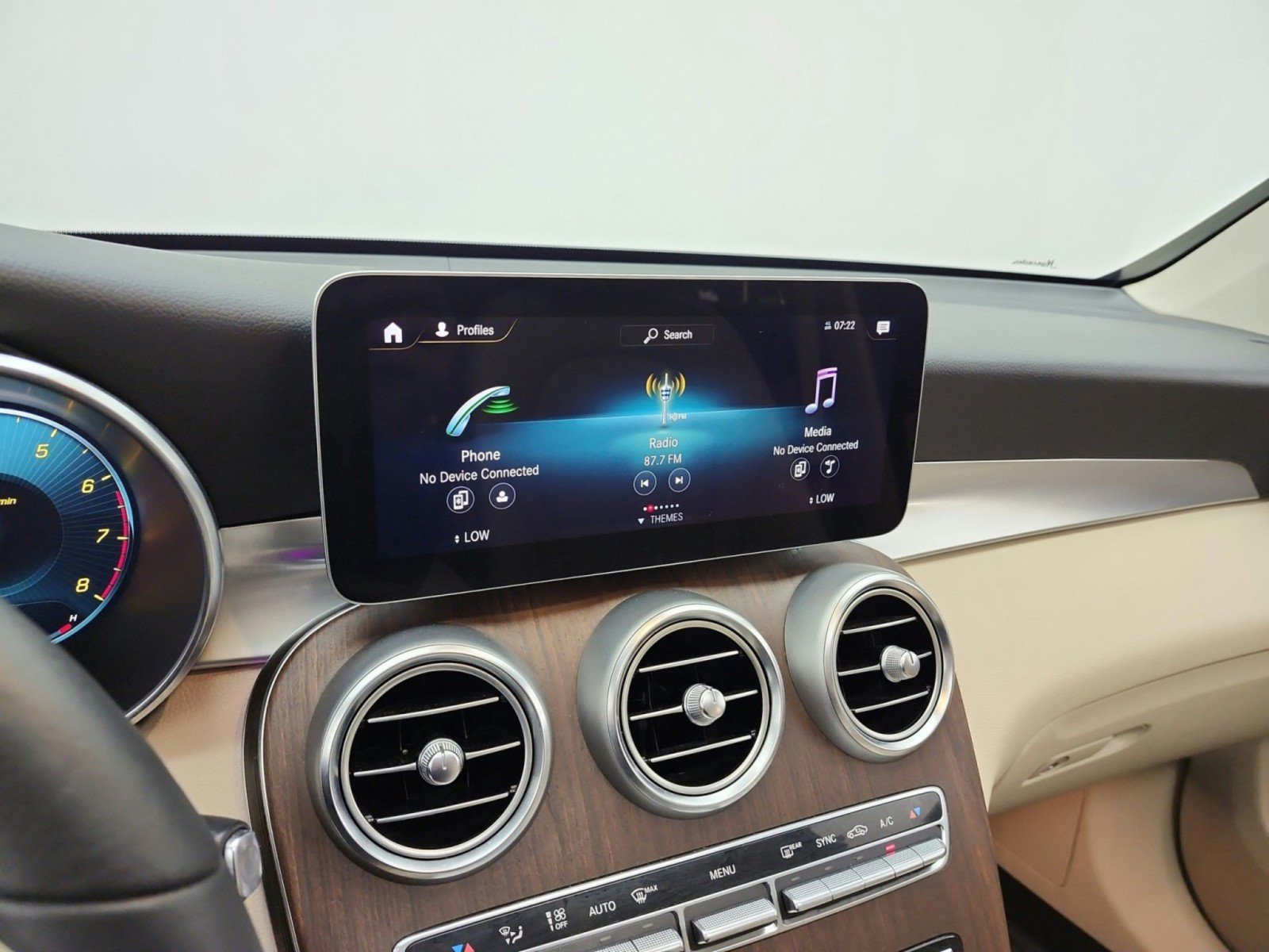 Certified 2023 Mercedes-Benz GLC 300 4MATIC Coupe image 14