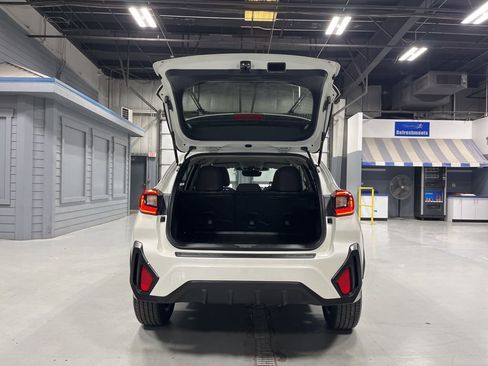 Certified 2024 Subaru Crosstrek 2.0i Premium AWD/4WD image 11