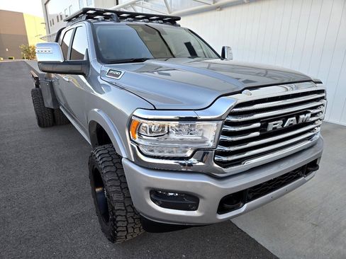 Used 2024 RAM 3500 Limited w/ Safety Group image 15