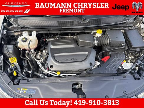 Used 2025 Chrysler Pacifica Select FWD image 21