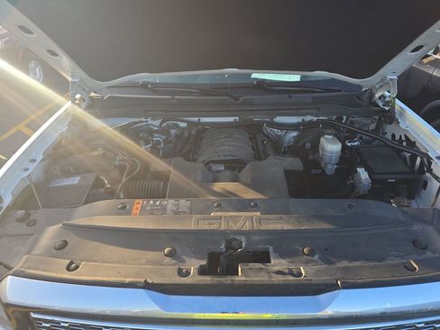 Used 2018 GMC Sierra 1500 Denali image 6