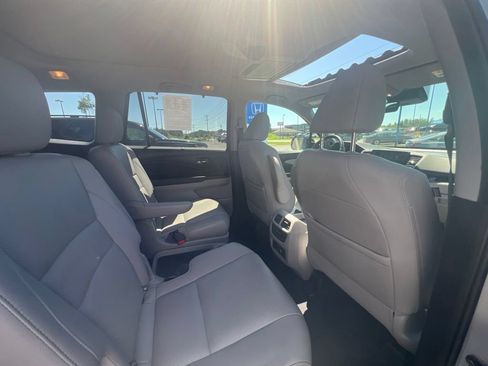 Used 2020 Honda Pilot Elite image 14