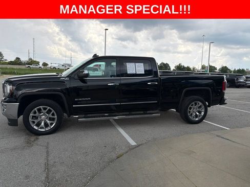 Used 2018 GMC Sierra 1500 SLT w/ SLT Premium Package AWD/4WD image 4