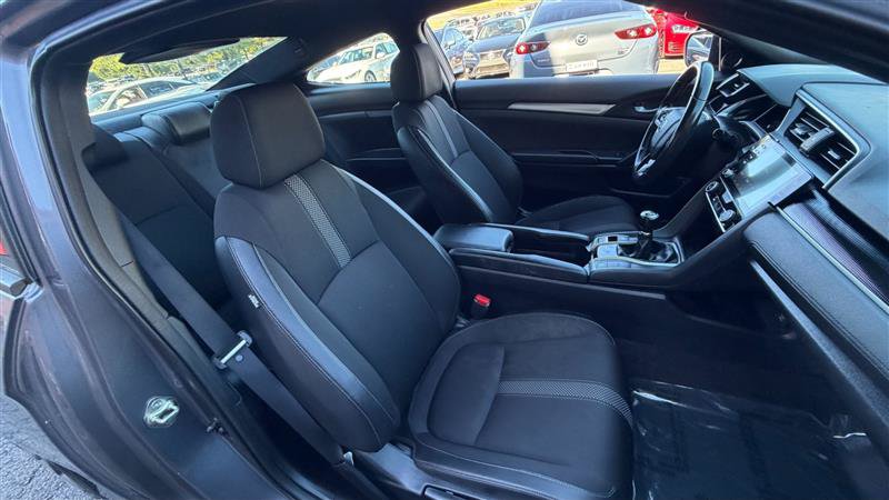 Used 2019 Honda Civic Sport image 9