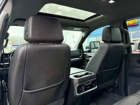 Used 2024 Chevrolet Silverado 3500 LTZ w/ LTZ Texas Edition image 44