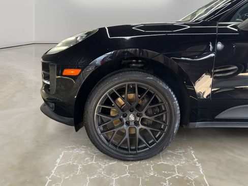 Used 2019 Porsche Macan AWD/4WD image 14
