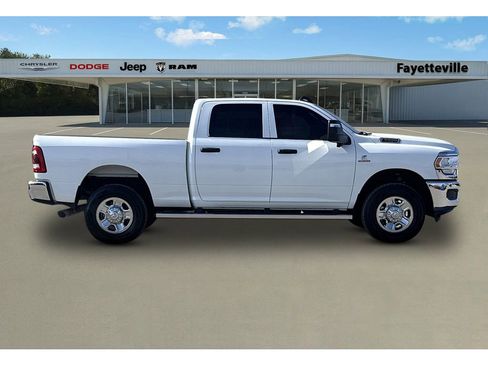 Used 2024 RAM 3500 Tradesman w/ Towing Technology Group image 2