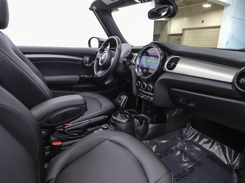 Used 2024 MINI Cooper Convertible image 23