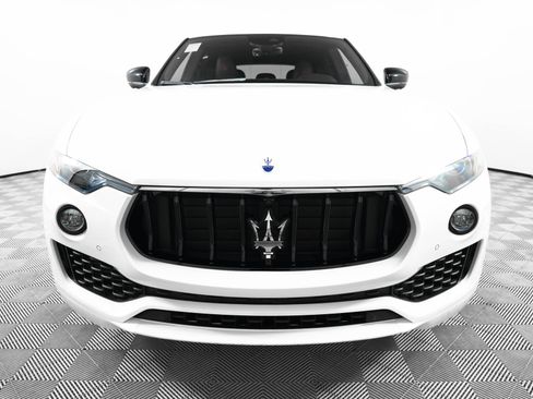 New 2024 Maserati Levante GT Ultima image 2