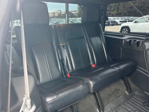 Used 2017 Ford Expedition XLT w/ Equipment Group 202A RWD image 11